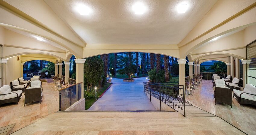 Selge Beach Resort & Spa