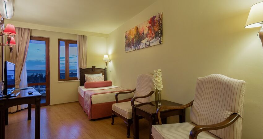 Selge Beach Resort & Spa