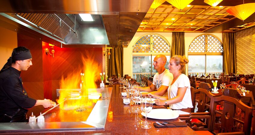 Royal Holiday Palace