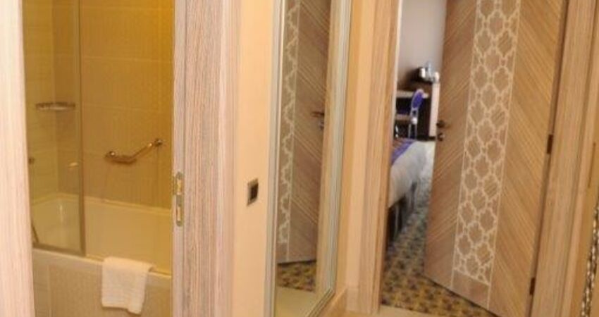 Royal Alhambra Palace