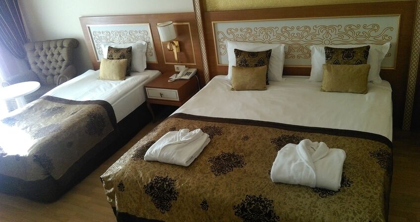 Crystal Palace Luxury Resort & Spa