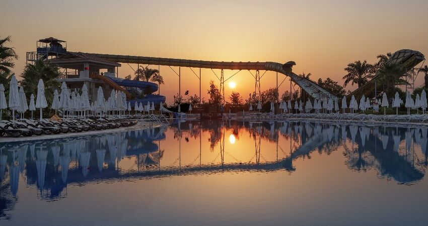 Crystal Paraiso Verde Resort