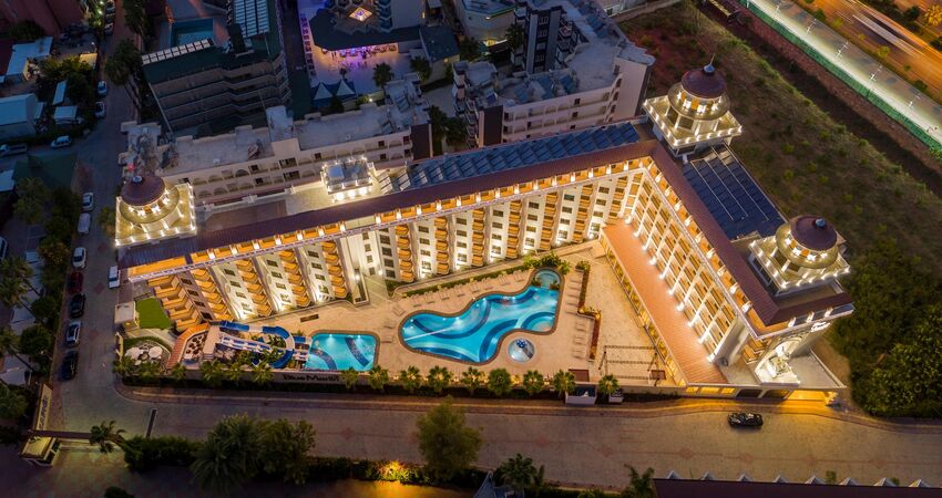 Blue Marlin Deluxe Spa