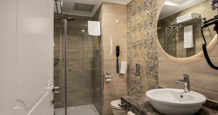 Blue Marlin Deluxe Spa