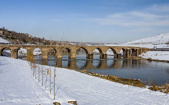 Doğu Anadolu Turu Yataklı Vagon (Tren Gidiş Uçak Dönüş) 6 Gece 7 Gün
