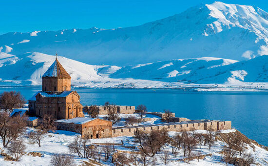Doğu Anadolu Turu Yataklı Vagon (Tren Gidiş Uçak Dönüş) 6 Gece 7 Gün