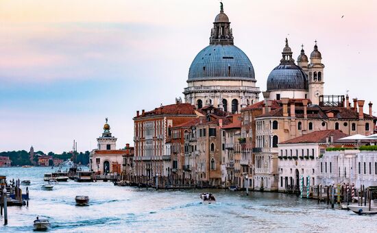 Büyük İtalya Turu Ajet Havayolları İle 5 Gece 6 Gün (Bergamo–Roma)