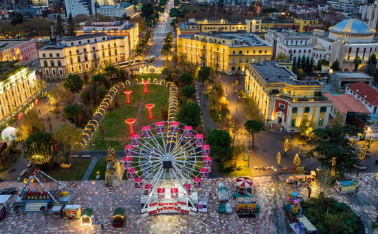 Kosovalı Büyük Balkanlar Turu AJet ile Extra Turlar ve Akşam Yemekleri Dahil TZL-TZL