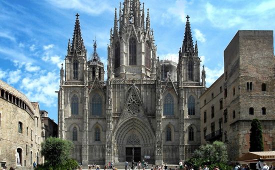 Ankara Hareketli Barcelona Turu Ajet Havayolları İle 3 Gece Promosyon