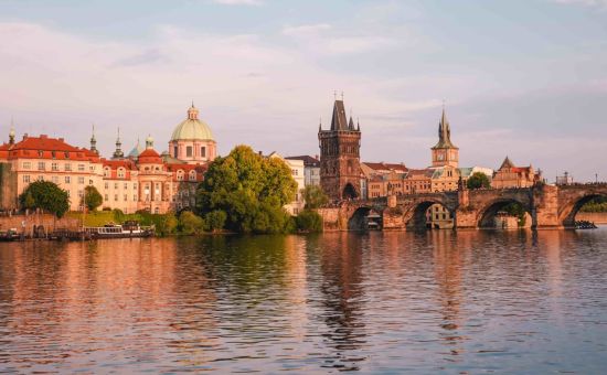 Prag Turu Türk Havayolları ile 3 Gece 4 Gün FIT