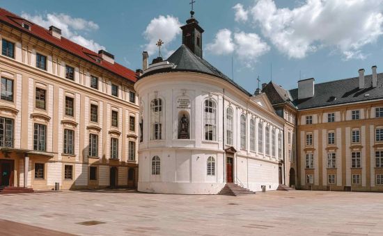 Prag Turu Türk Havayolları ile 3 Gece 4 Gün FIT